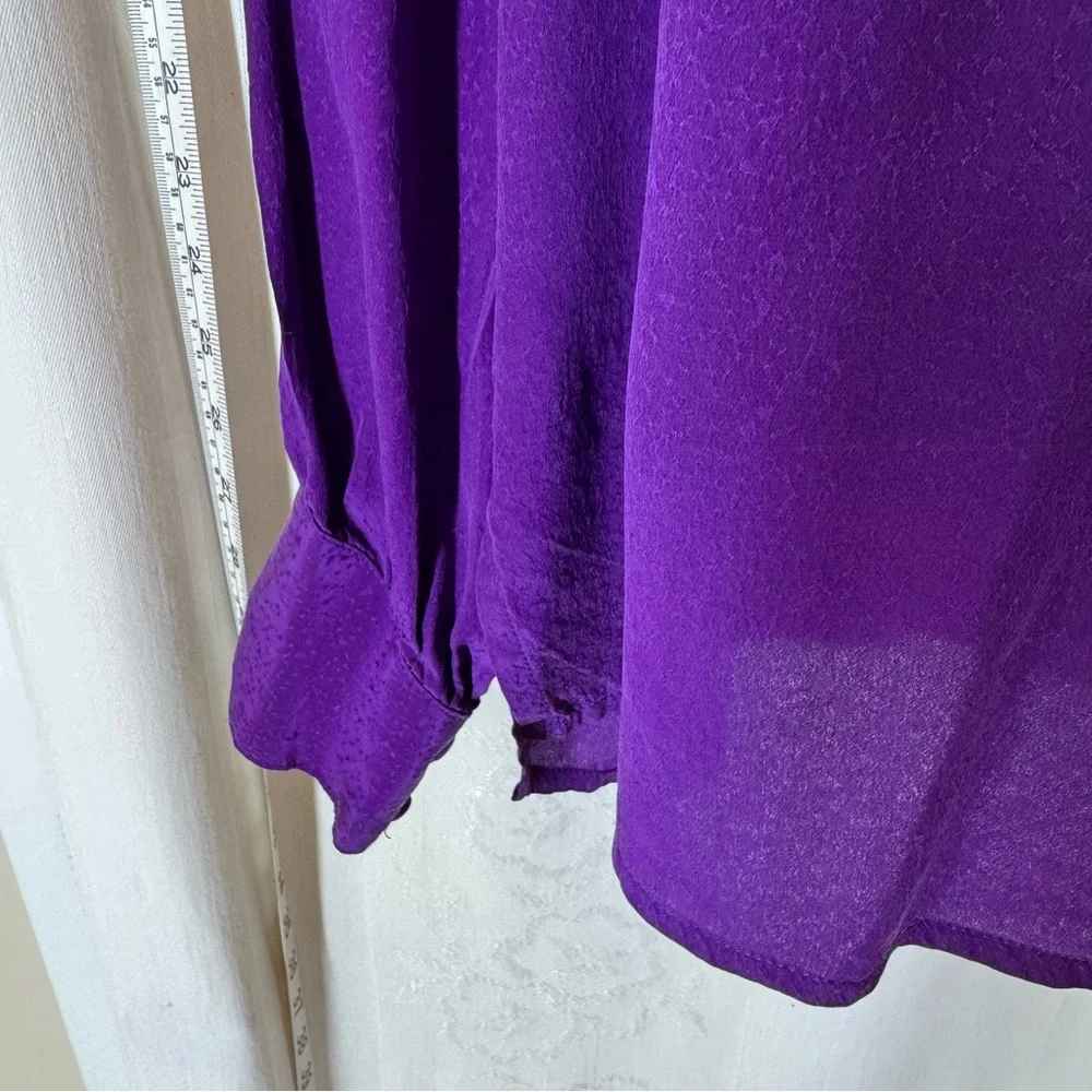 Vintage Women's Purple Silk Blouse - Picture 4 of 5